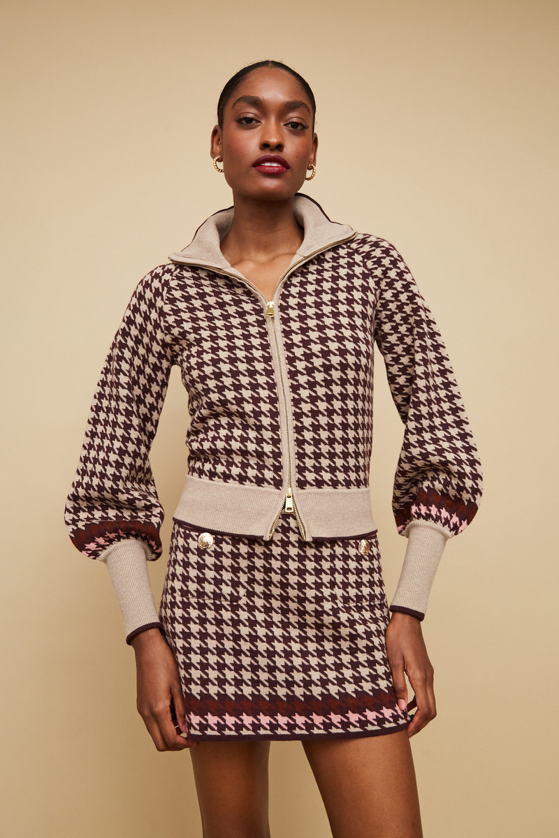 Cara Cara Lynne Mini Skirt
Timeless Houndstooth in a Tailored Mini Silhouette outlook