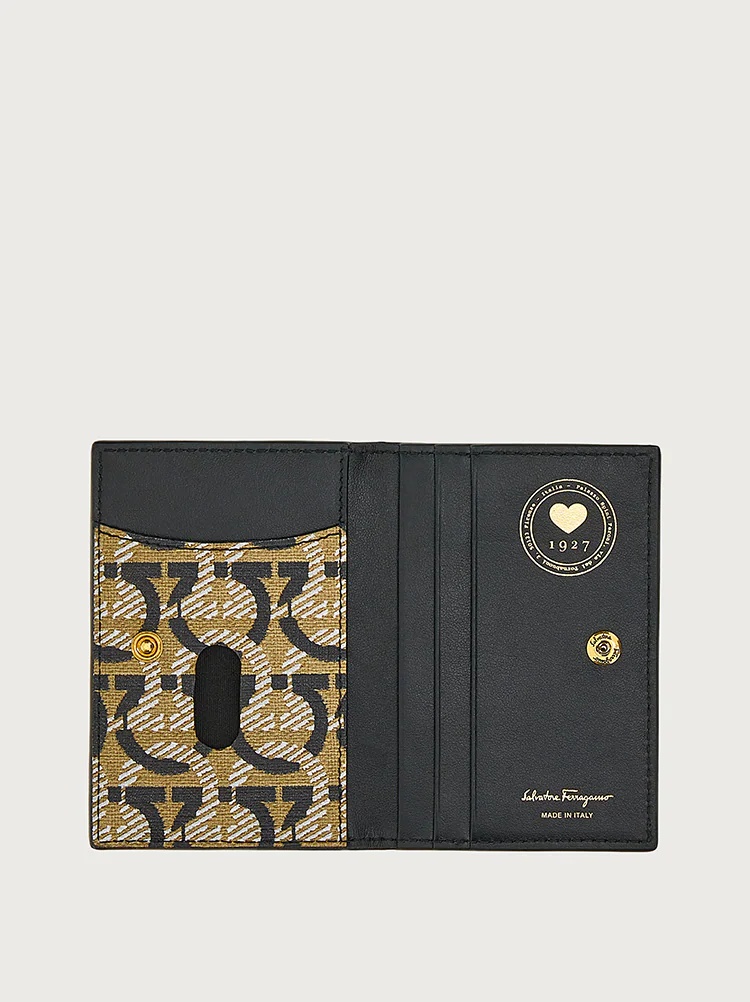 CREDIT CARD HOLDER - 4