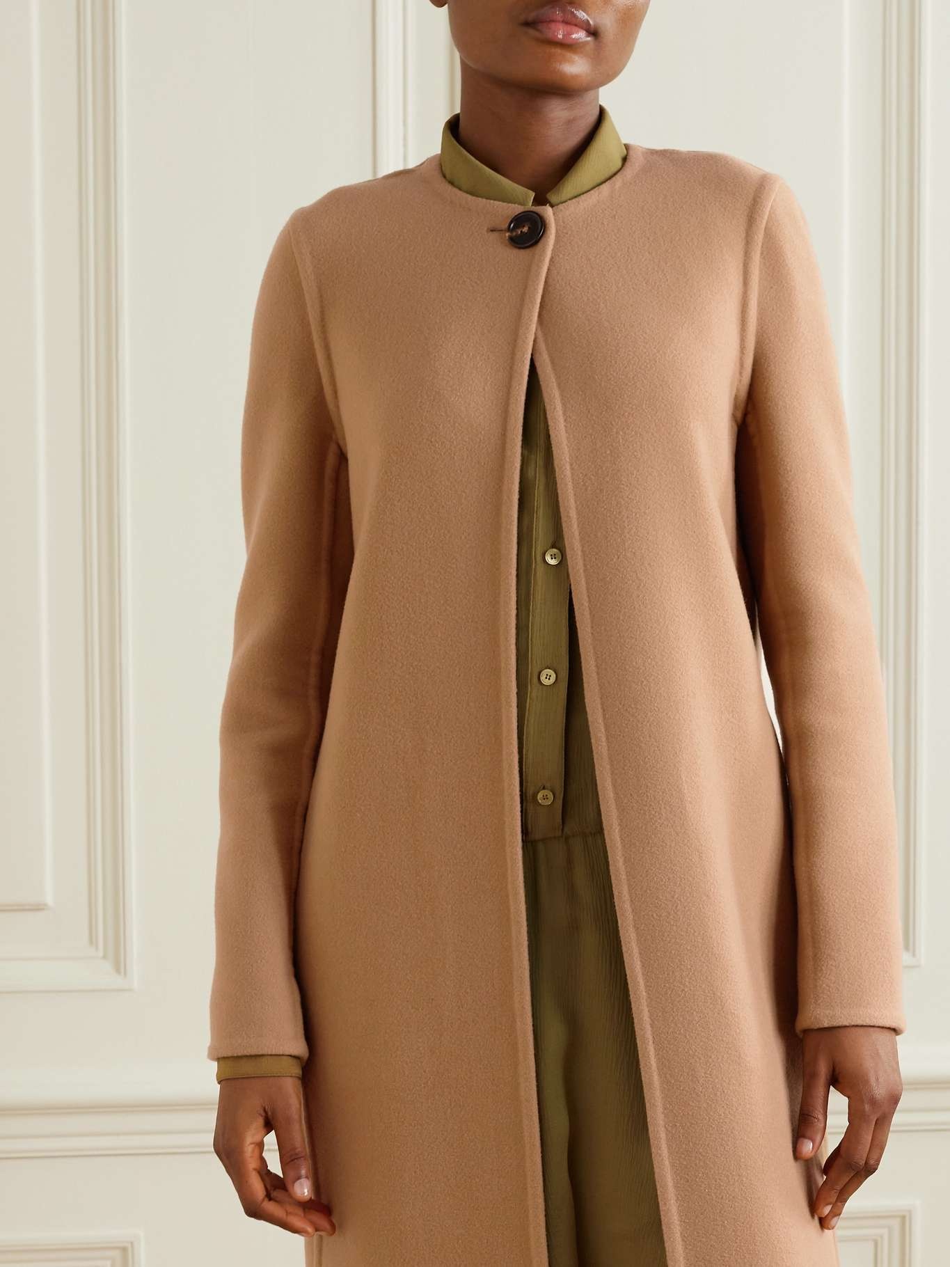 Cape-effect layered wool and cashmere-blend coat - 6