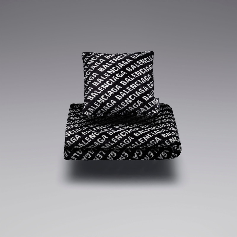 Allover Logo Blanket  in Black 3