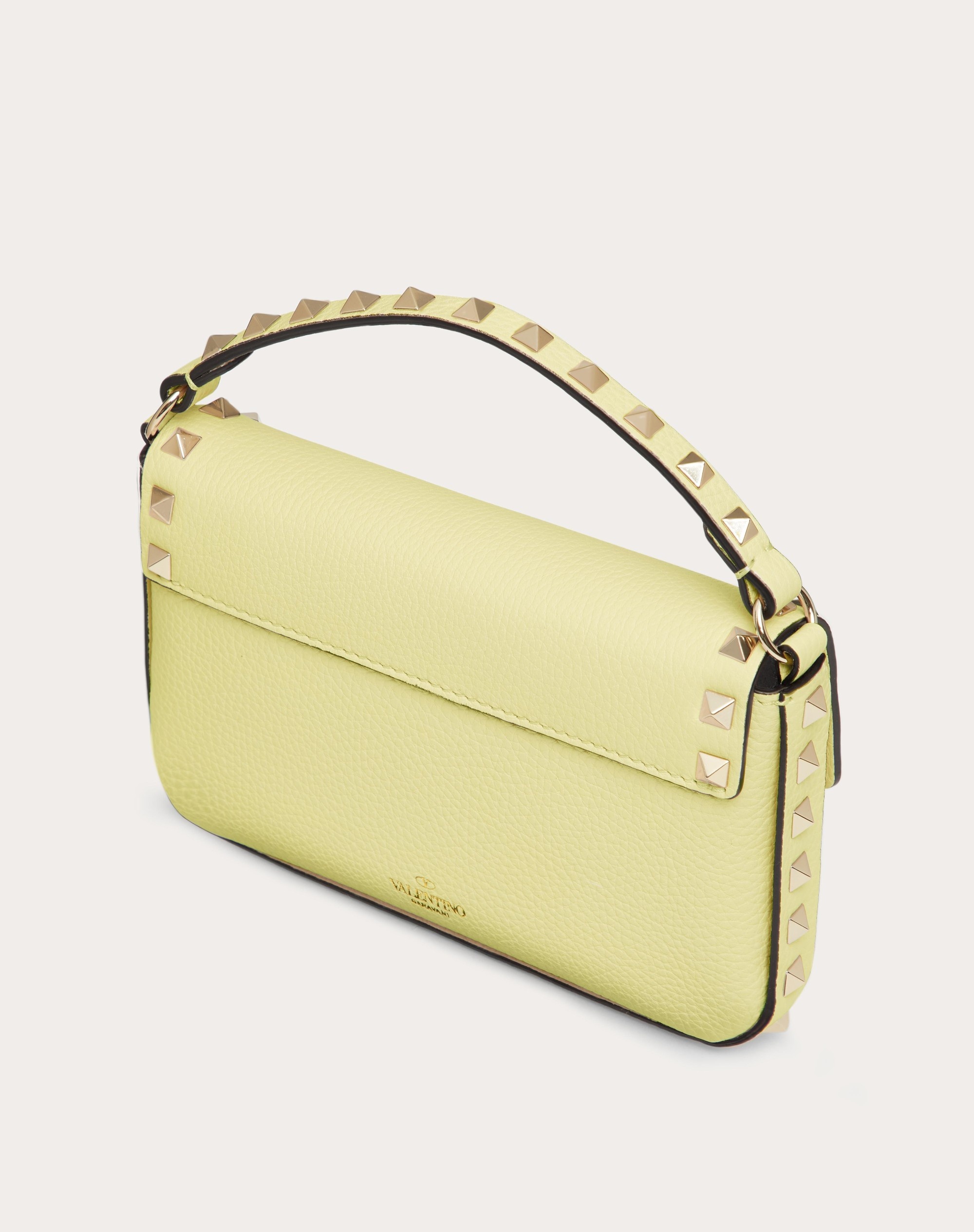 ROCKSTUD GRAINY CALFSKIN POUCH - 3