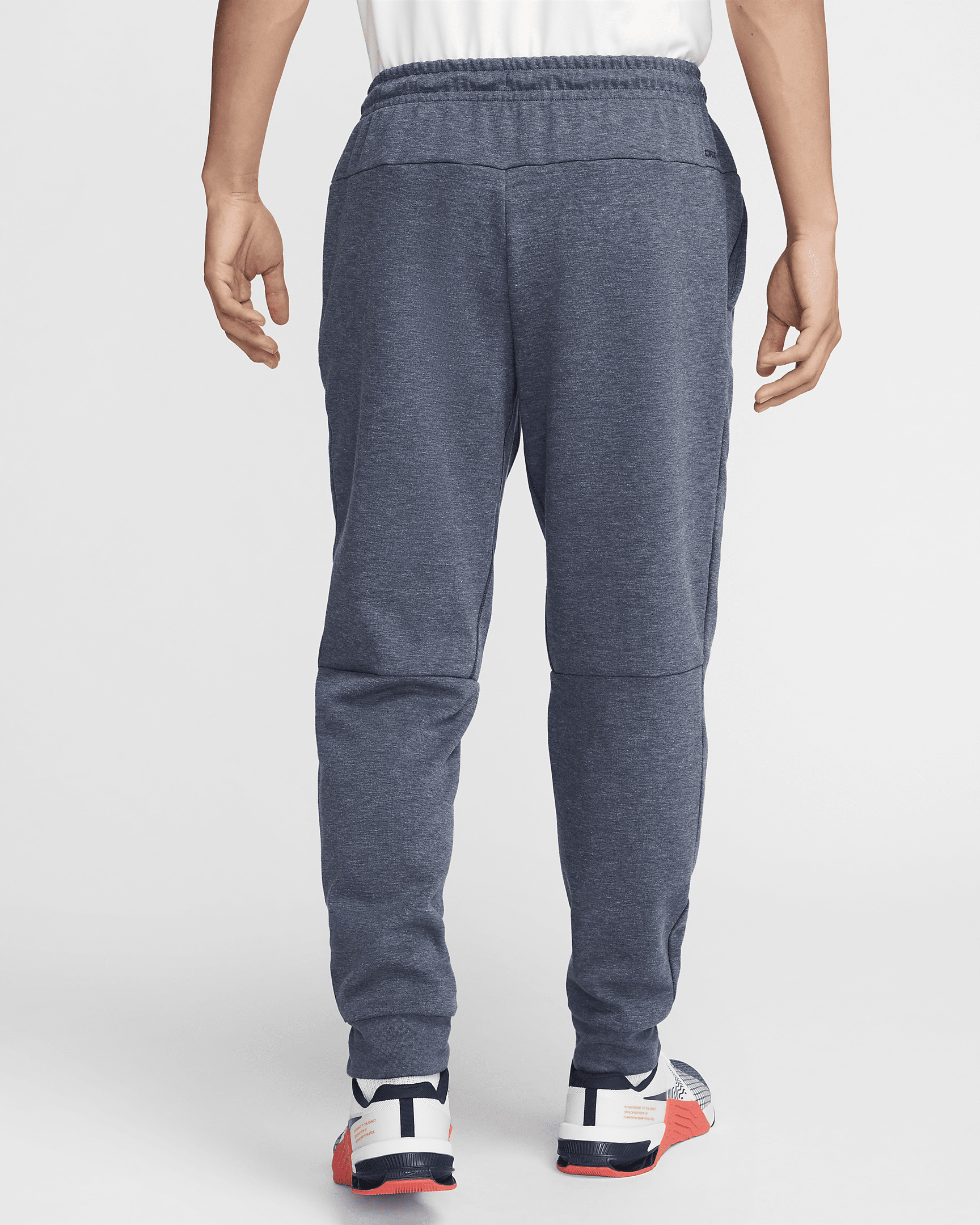 Nike Primary Men's Dri-FIT UV Versatile Joggers - 2