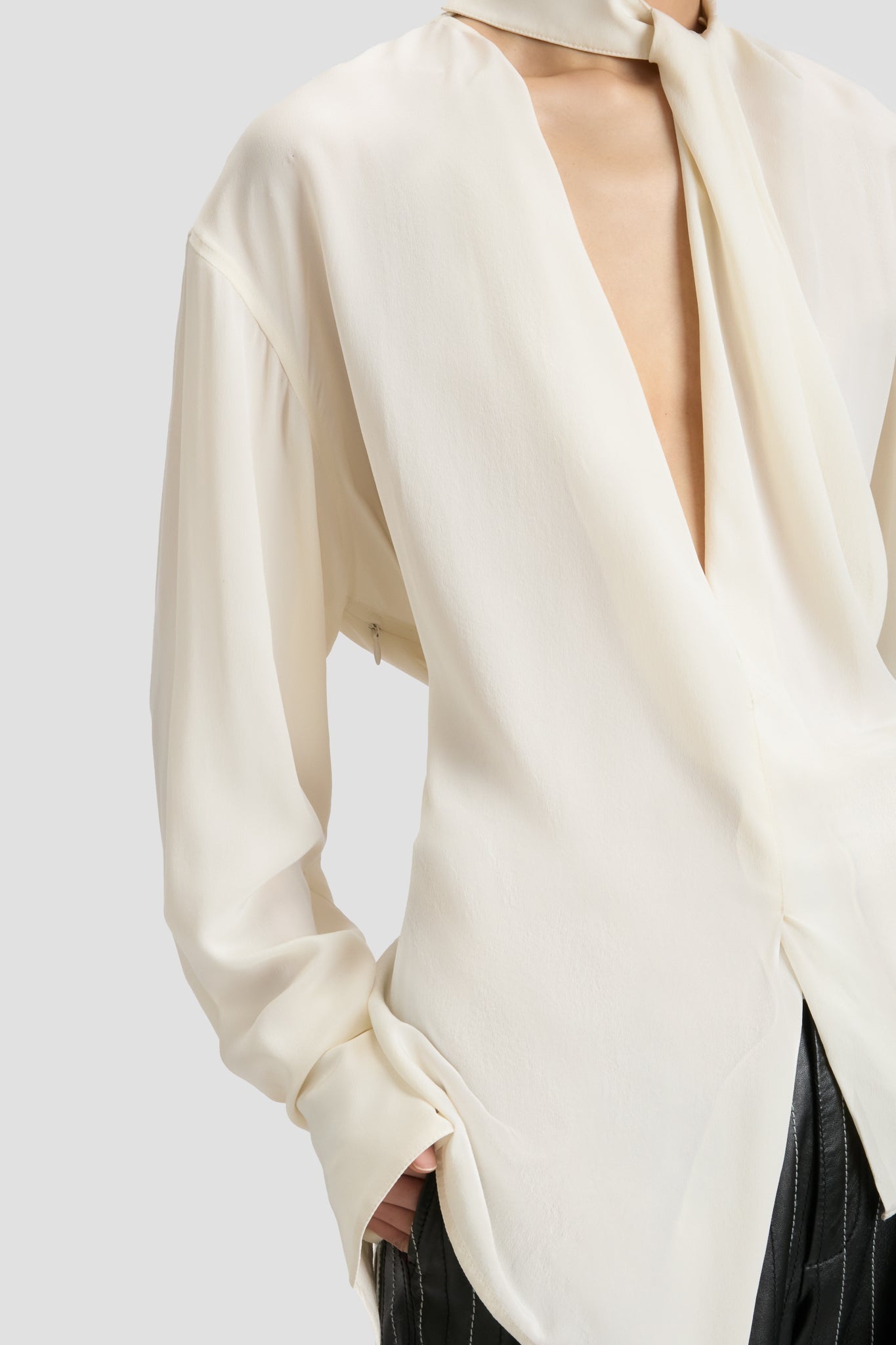 Drape Detail Blouse In Ivory - 5