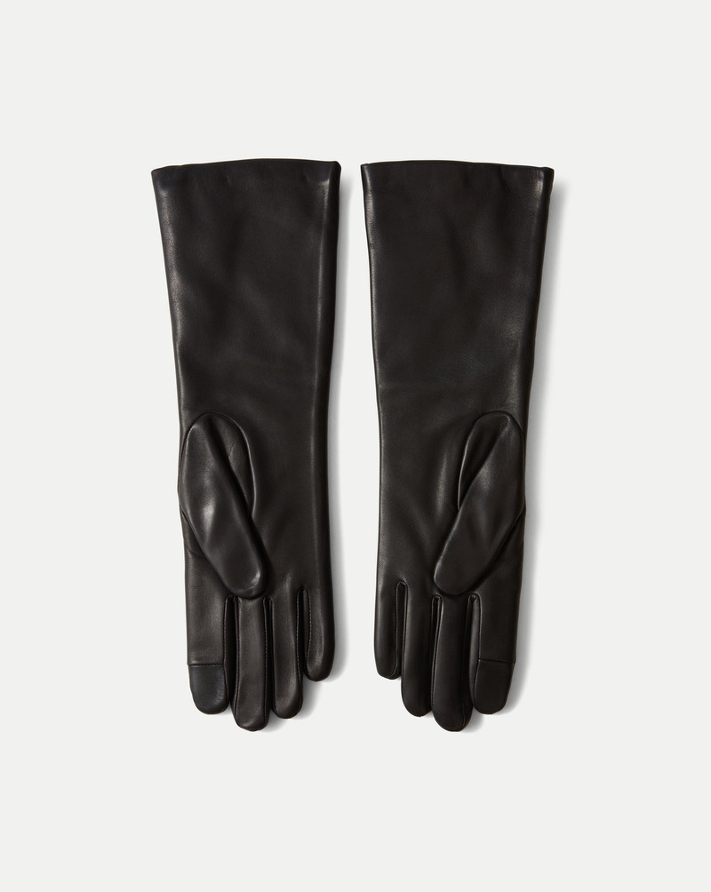 CELIA BAGUE GLOVE 3