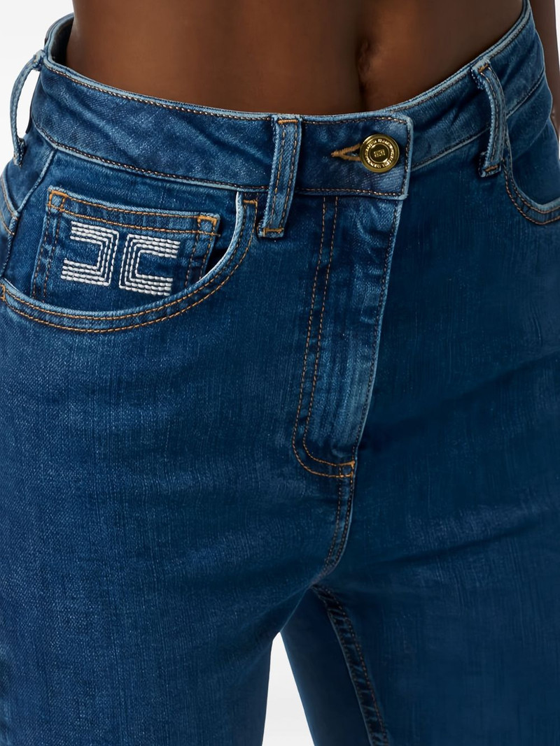 logo-button jeans 5