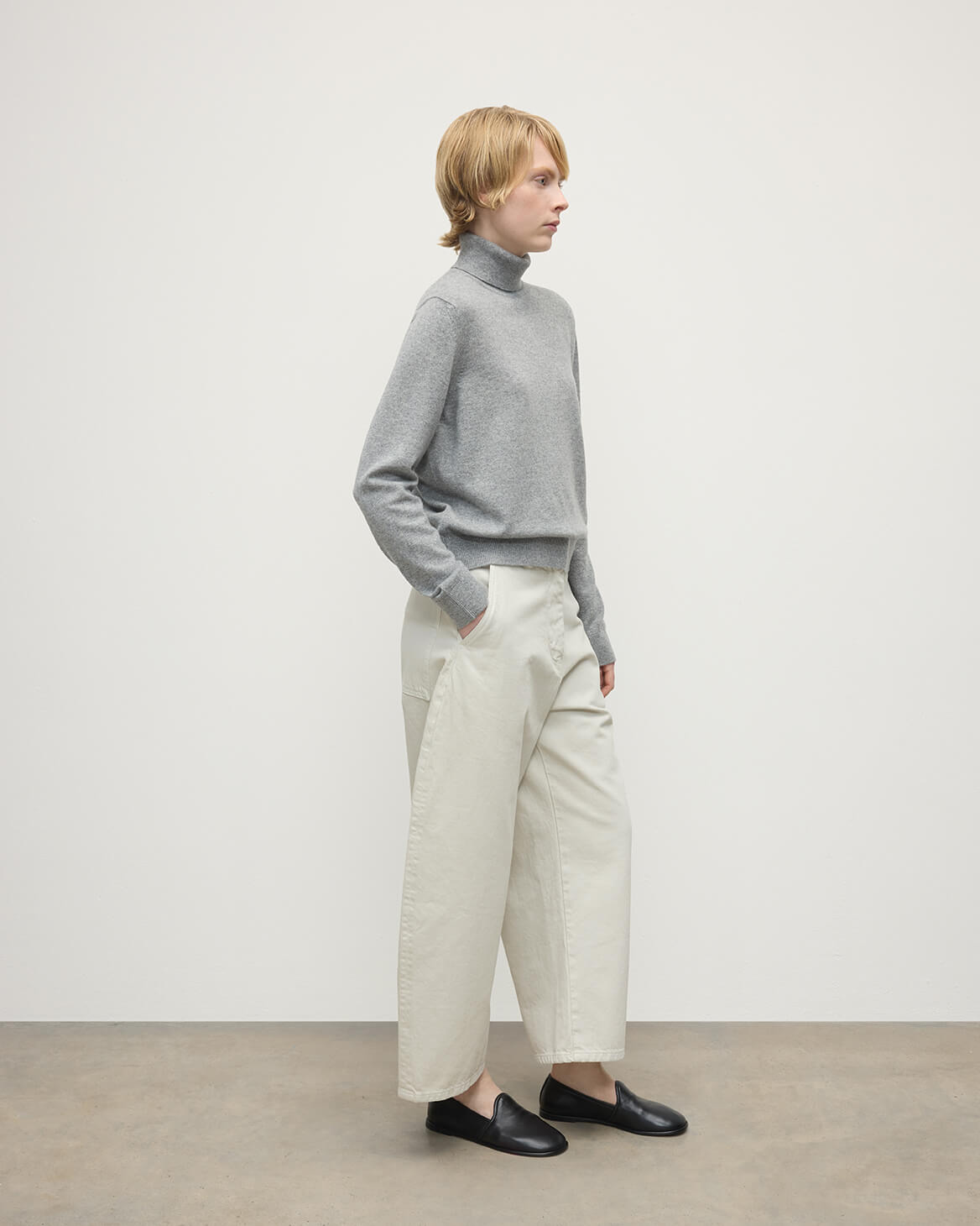 Classic Cashmere Grey Roll Neck Jumper - 3