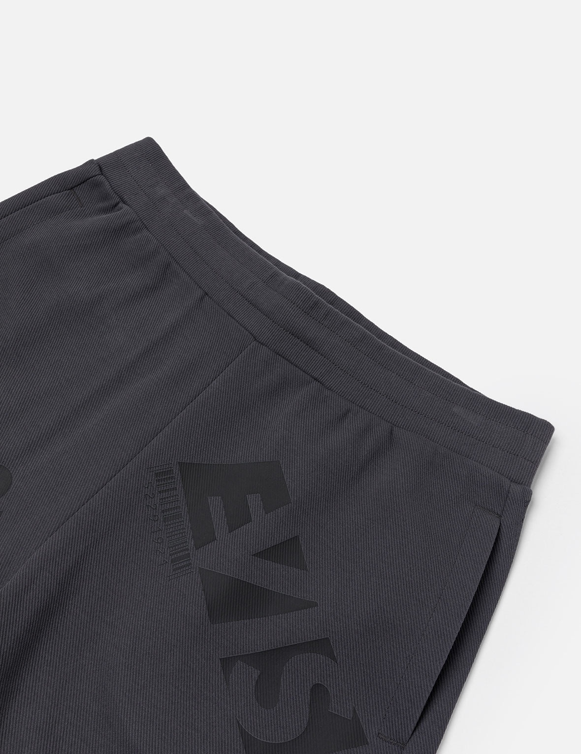 Allover Logo and Seagull Print Regular Fit Sweatshorts - 6