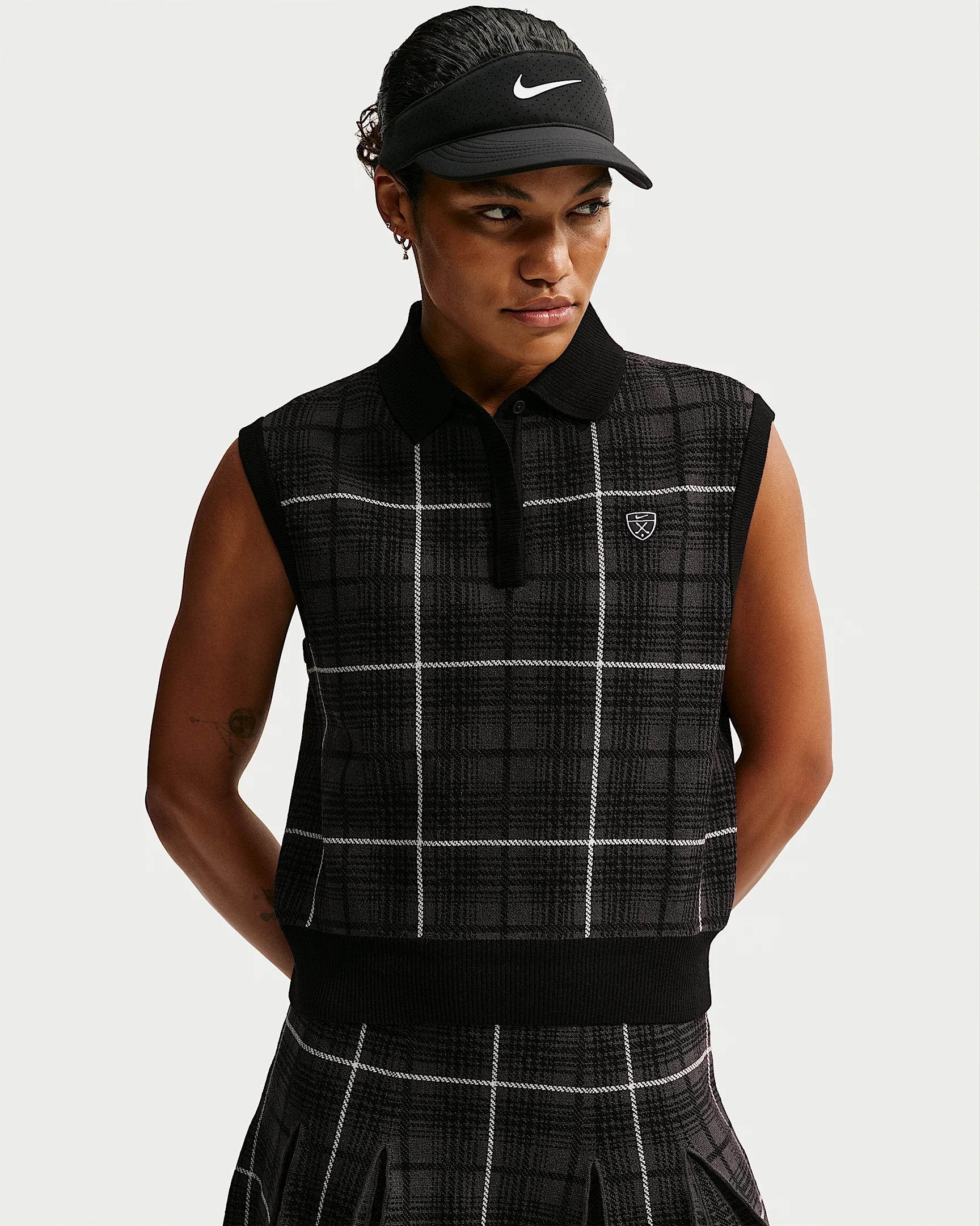 Nike Fairway Fresh Women's Plaid Golf Sweater Vest - 1