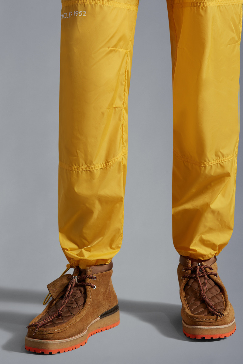 Moncler Wallabee Suede Shoes outlook