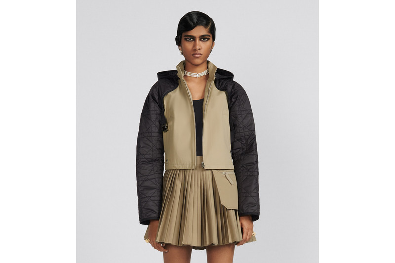 Dior 2-in-1 Peacoat outlook