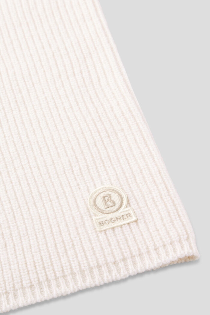 Lyra Loop scarf in Off-white - 2