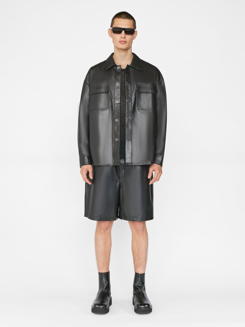 Leather Short in Noir - 3