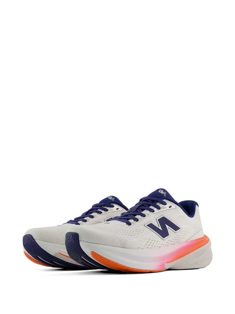 New Balance Fresh Foam X 860 v15 sneakers outlook