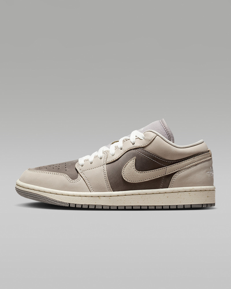 Air Jordan 1 Low SE Women's Shoes 1