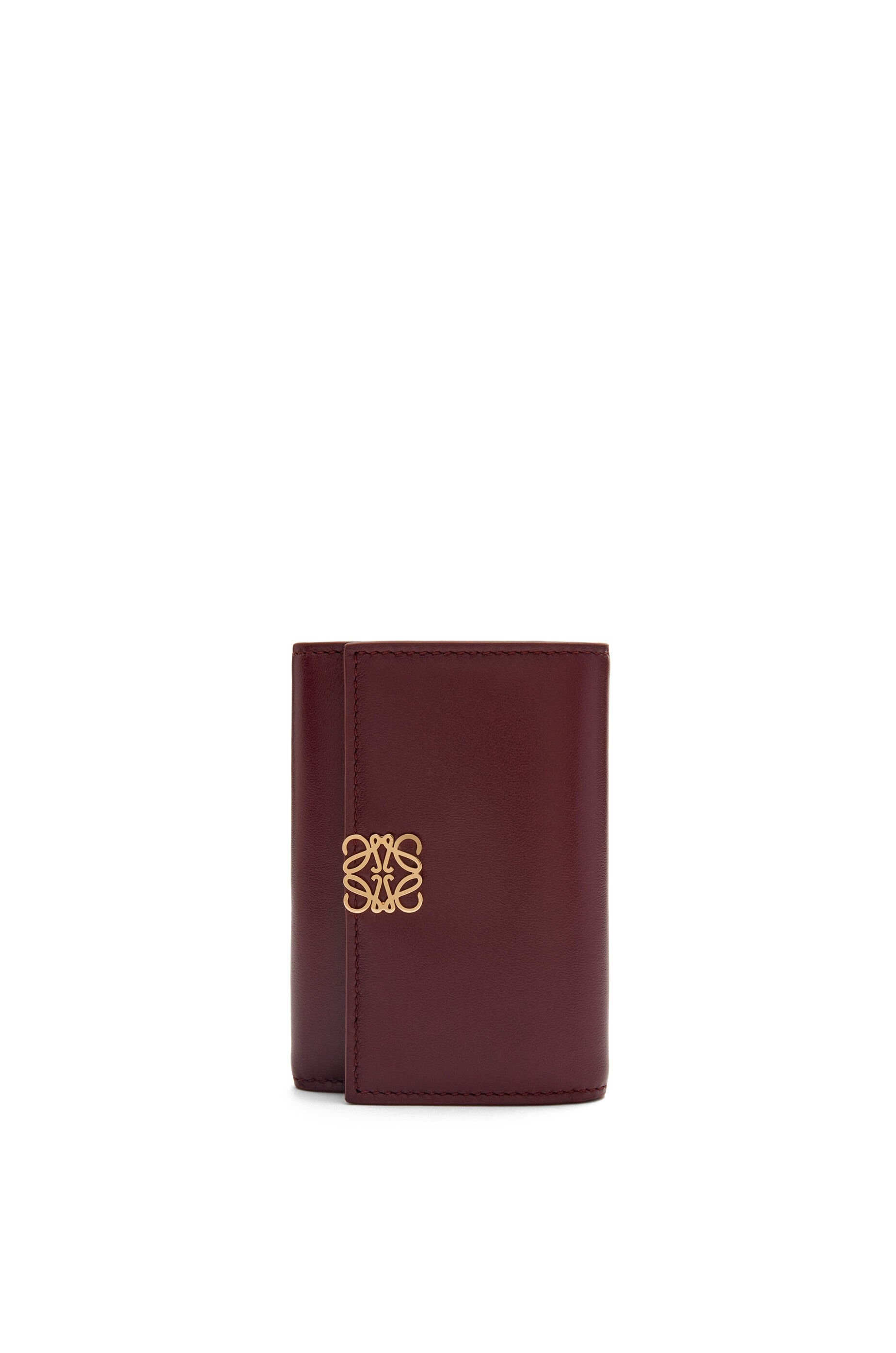 Puffer Anagram small vertical wallet in shiny nappa calfskin - 1