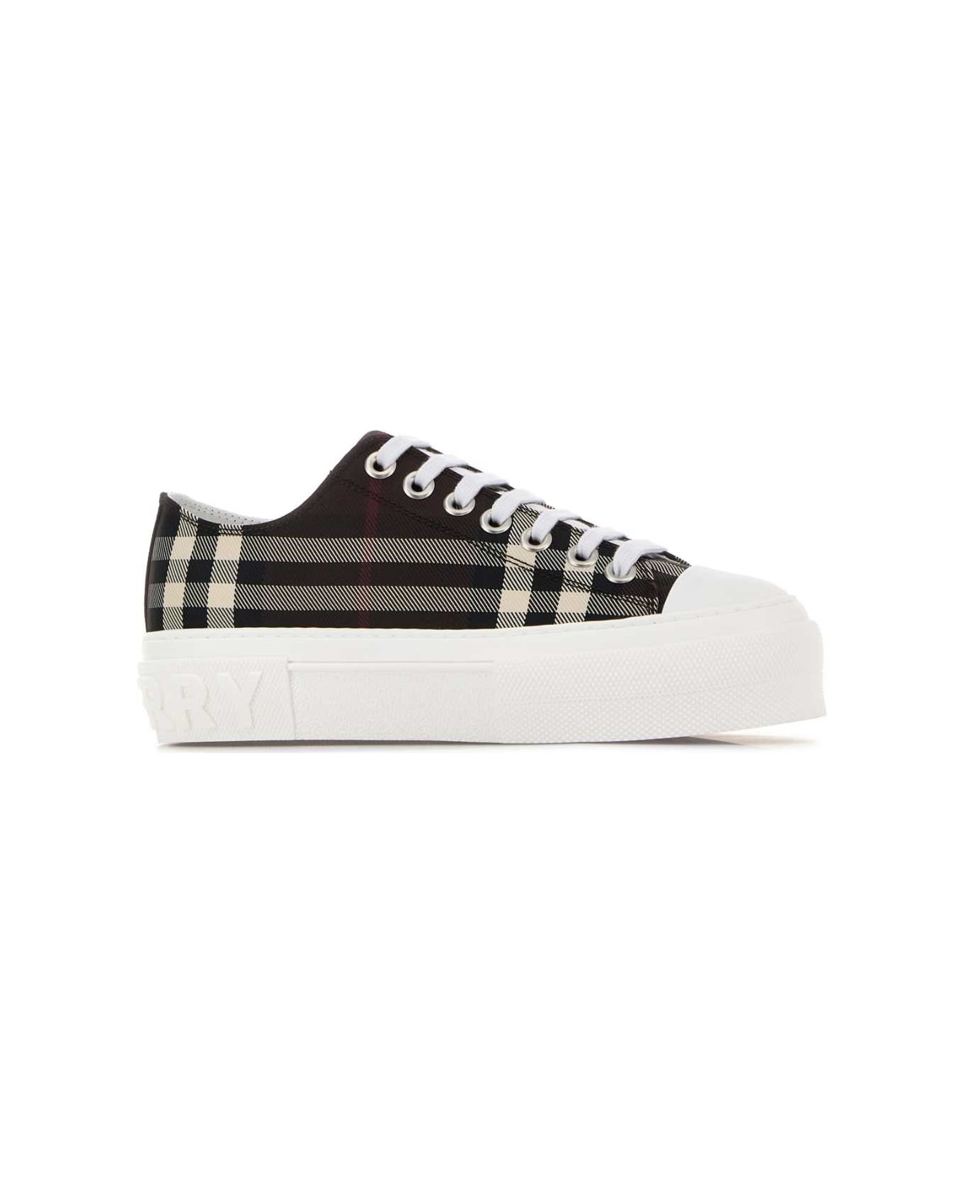 Embroidered Cavas Sneakers - 2