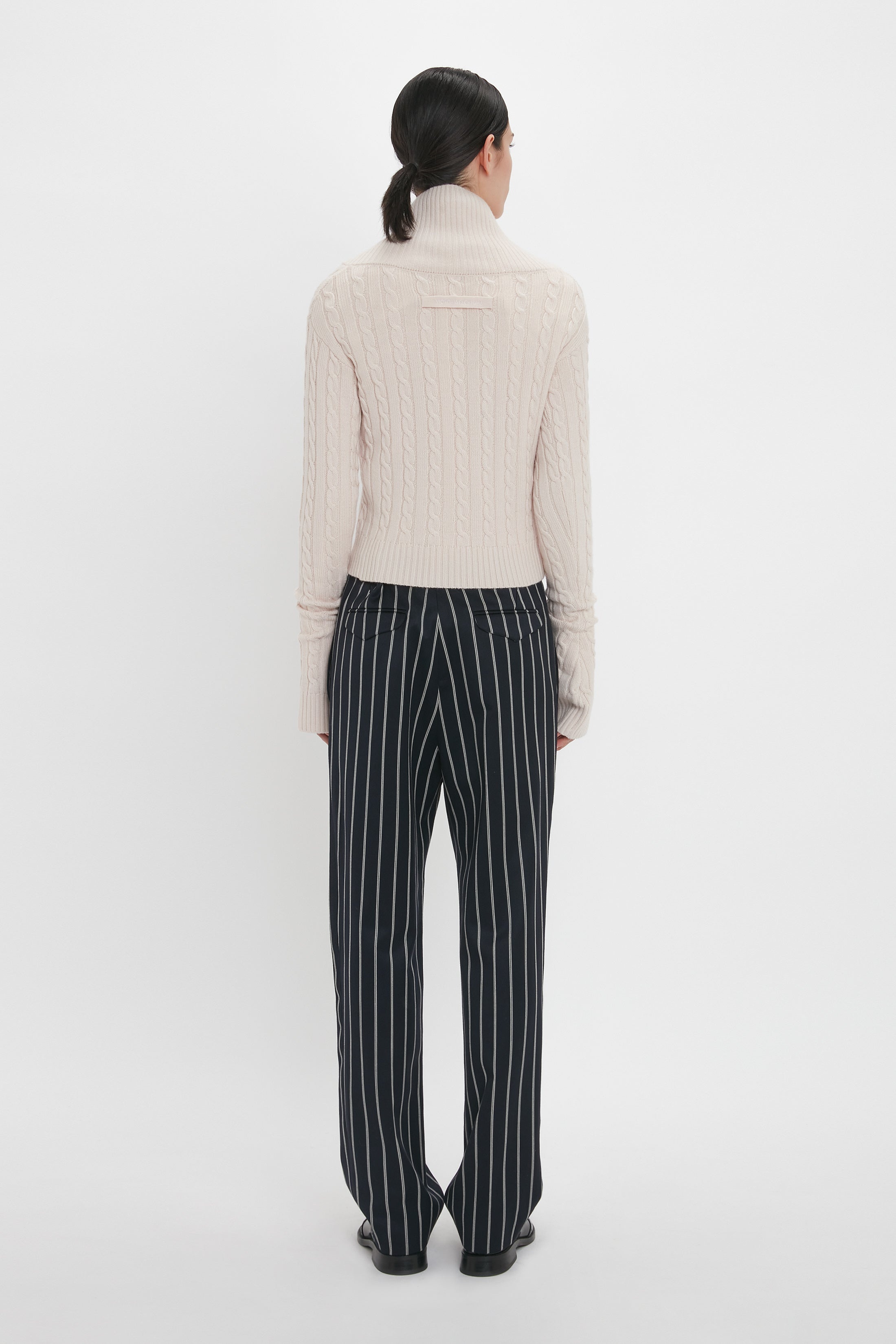 Tapered Leg Trouser In Midnight-White - 4
