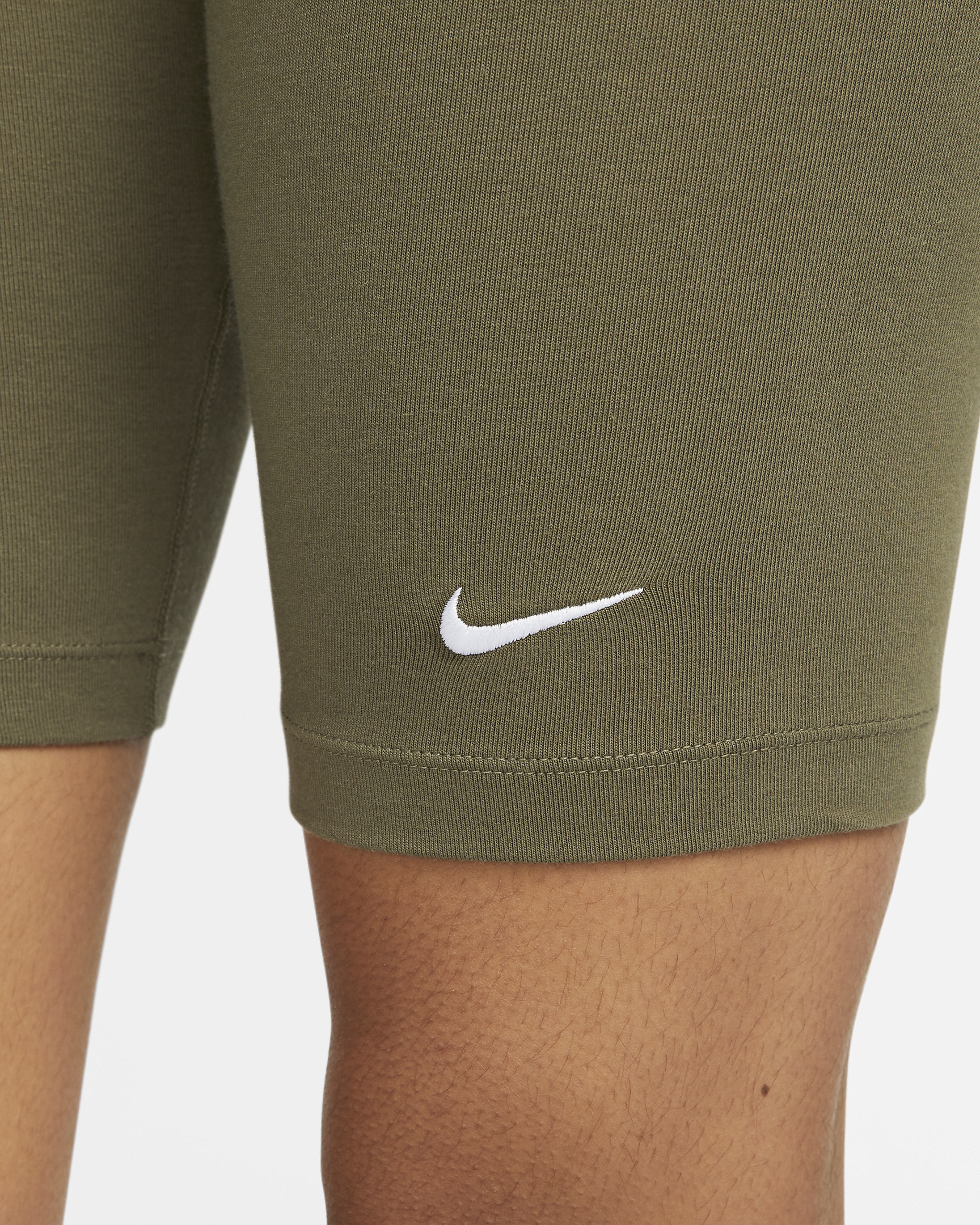 Nike Sportswear Essential Women's Mid-Rise 10" Biker Shorts - 3