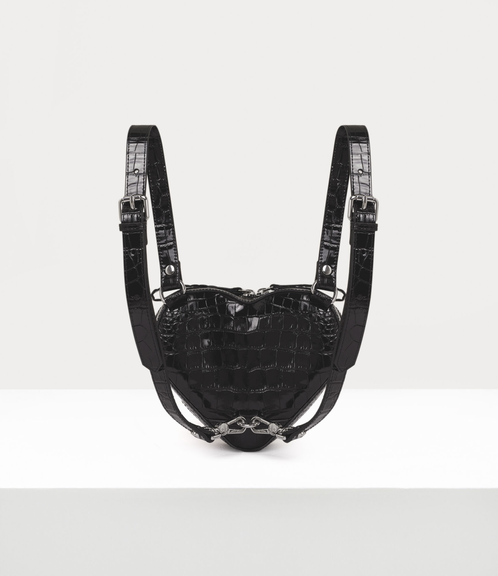 Vivienne Westwood ELLA ハート型の黒いバックパック Vivienne Westwood エラ ミニハート リュック リュックサック