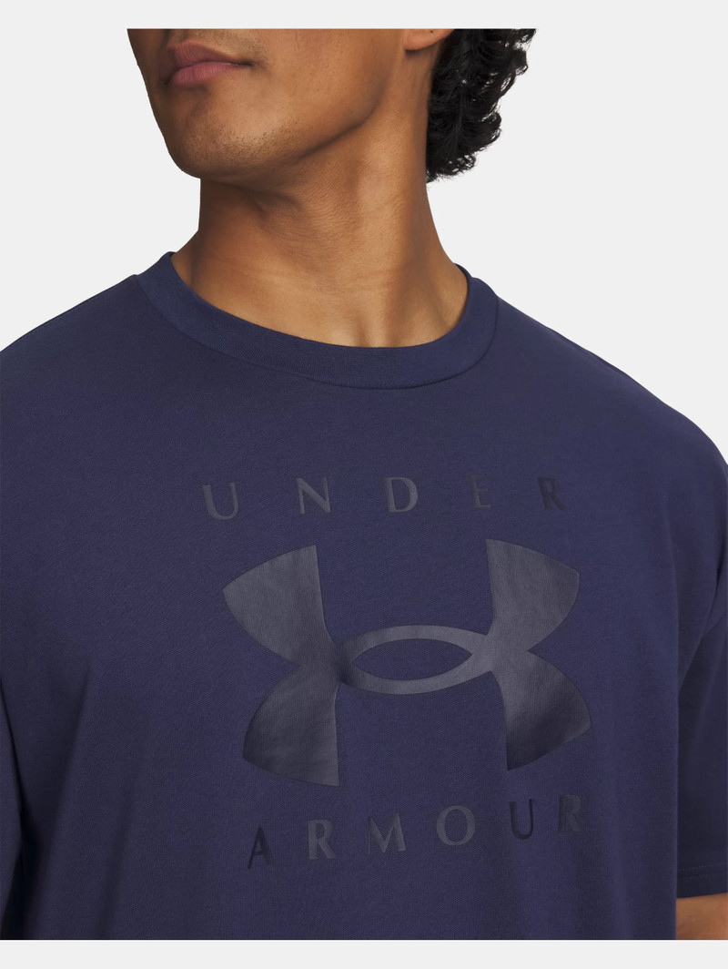 UA Heavyweight Branded 3