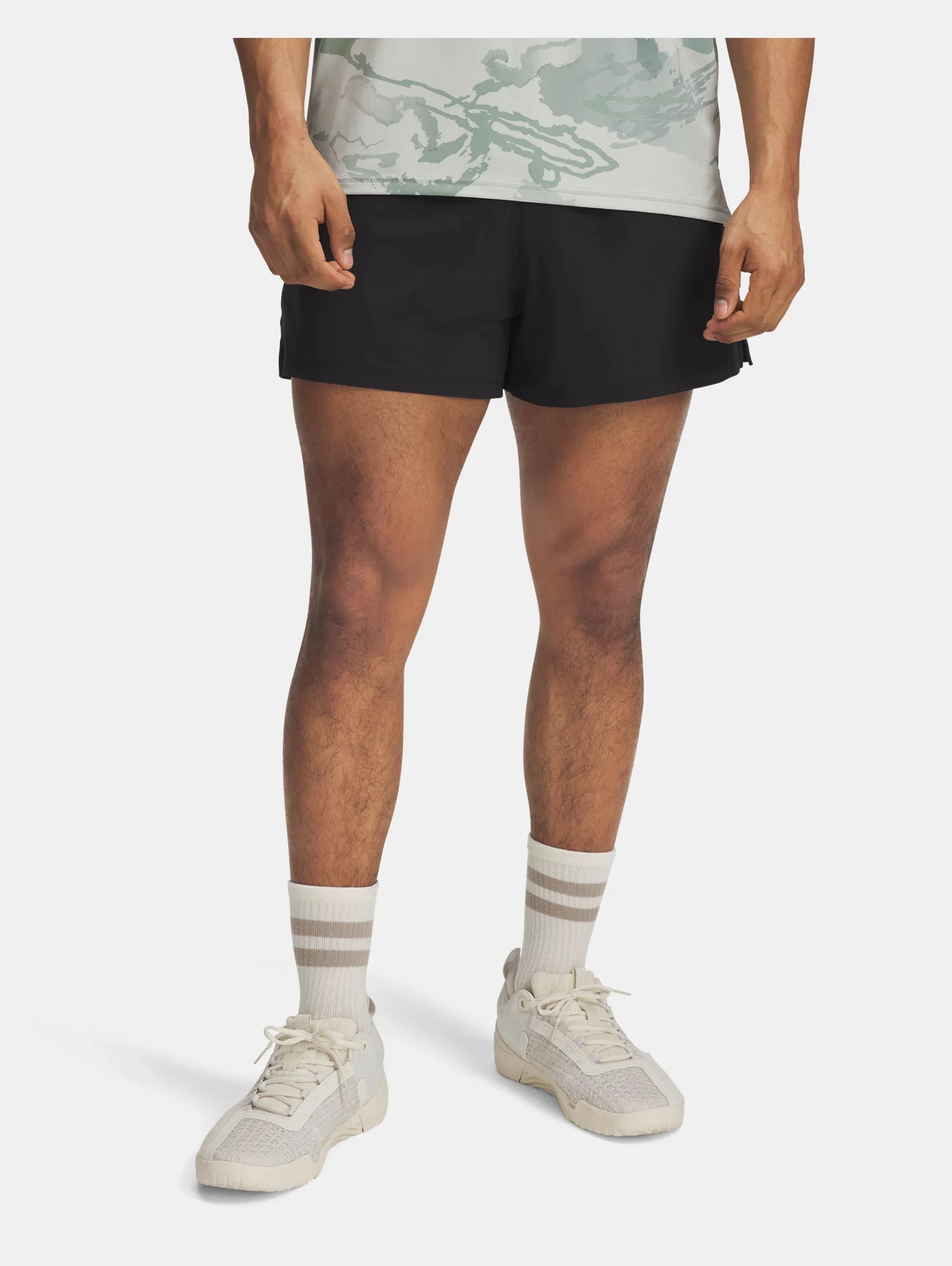 Men's UA Meridian Woven 4" Shorts - 1
