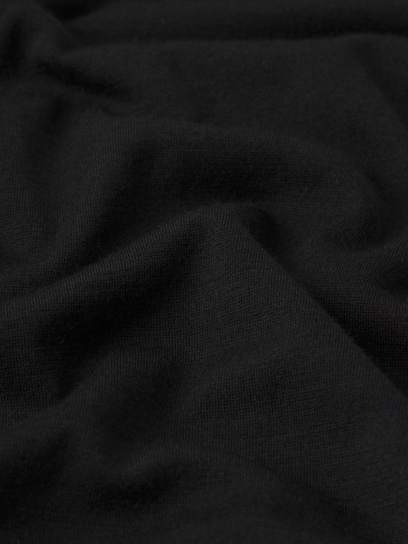 FRAME Light Weight Woolen Tee in Black outlook