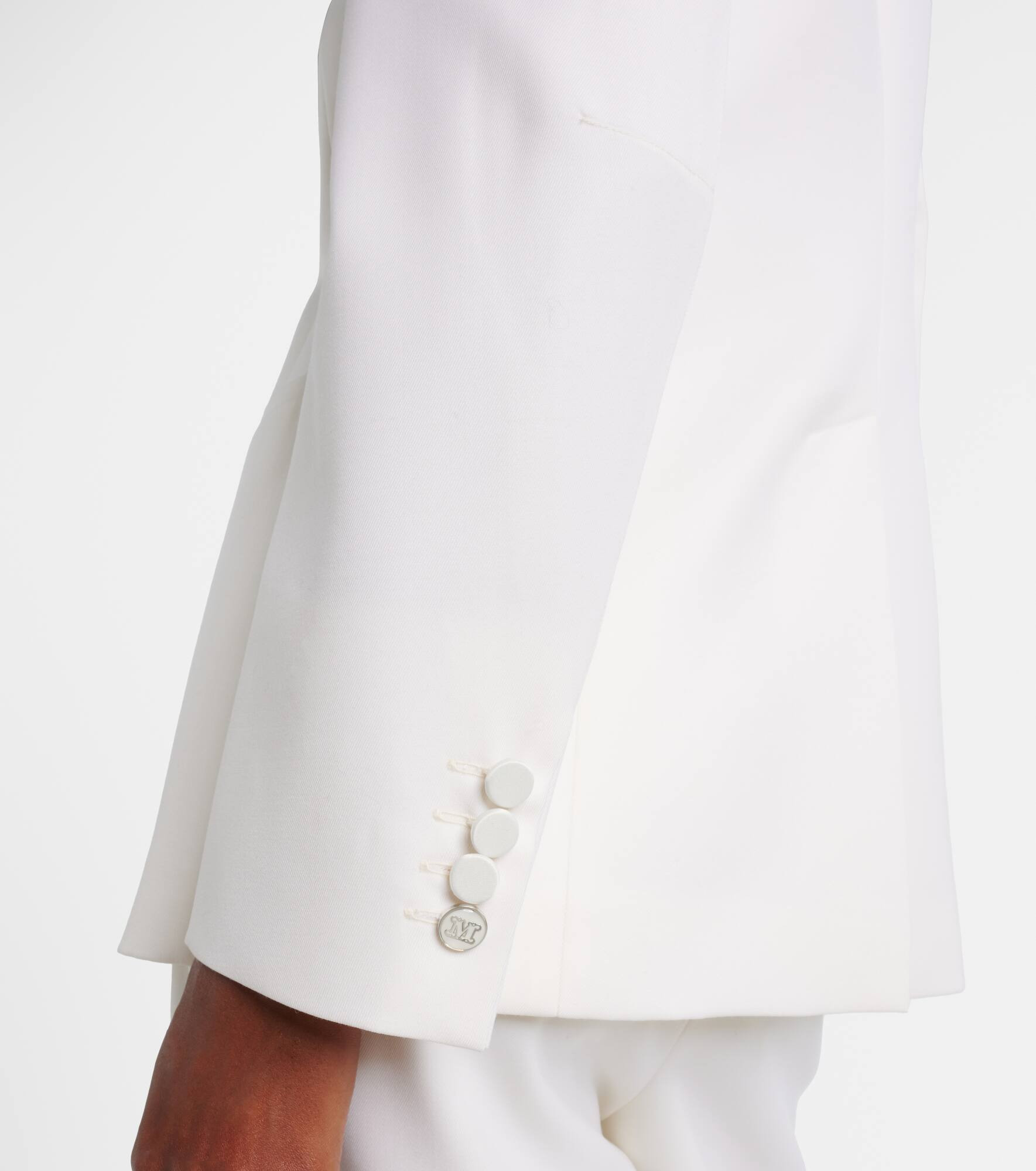 Satin-trimmed virgin wool gabardine blazer - 5