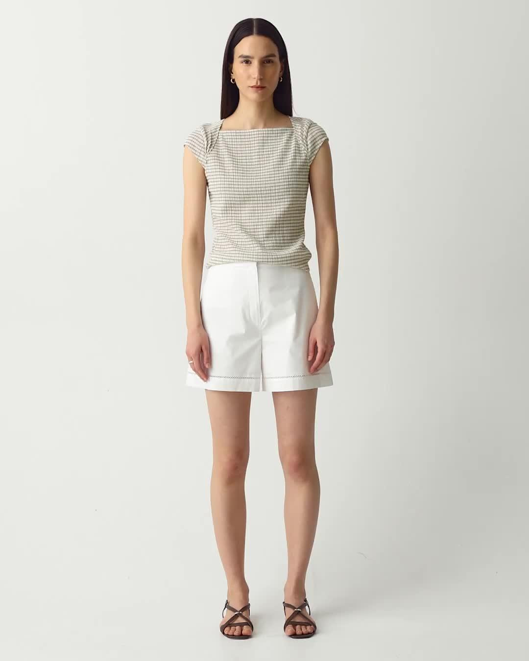 Eyelet Short in City Poplin - 6