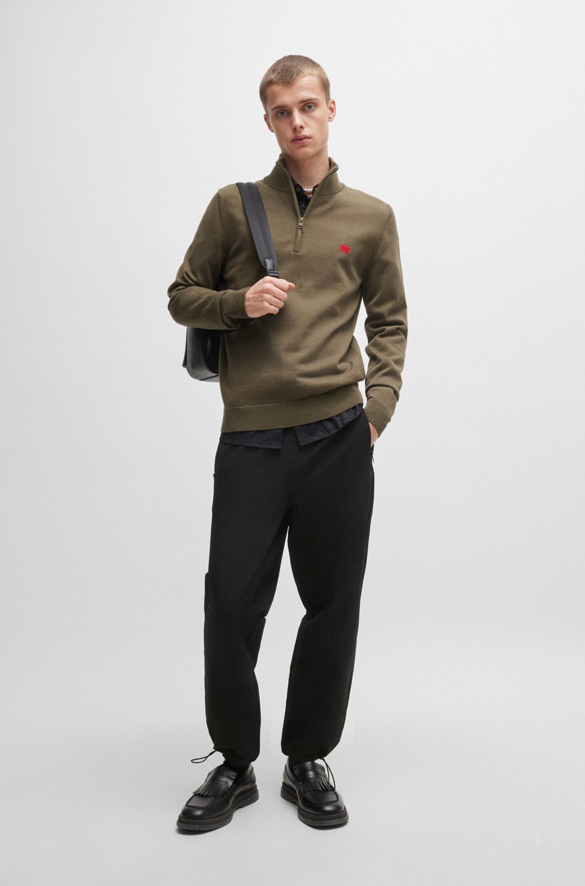 WATER-REPELLENT TROUSERS WITH ADJUSTABLE HEMS - 3