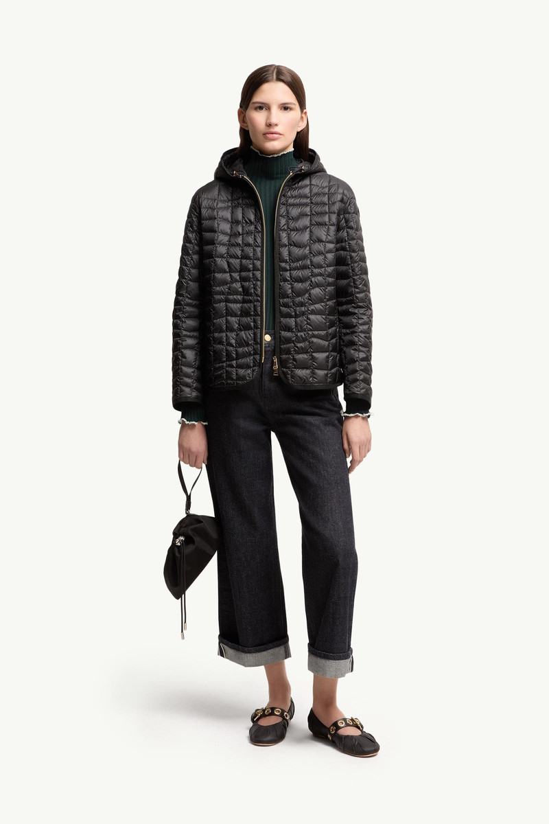 Moncler Eglantier Hooded Geometric-Quilted Short Down Jacket outlook