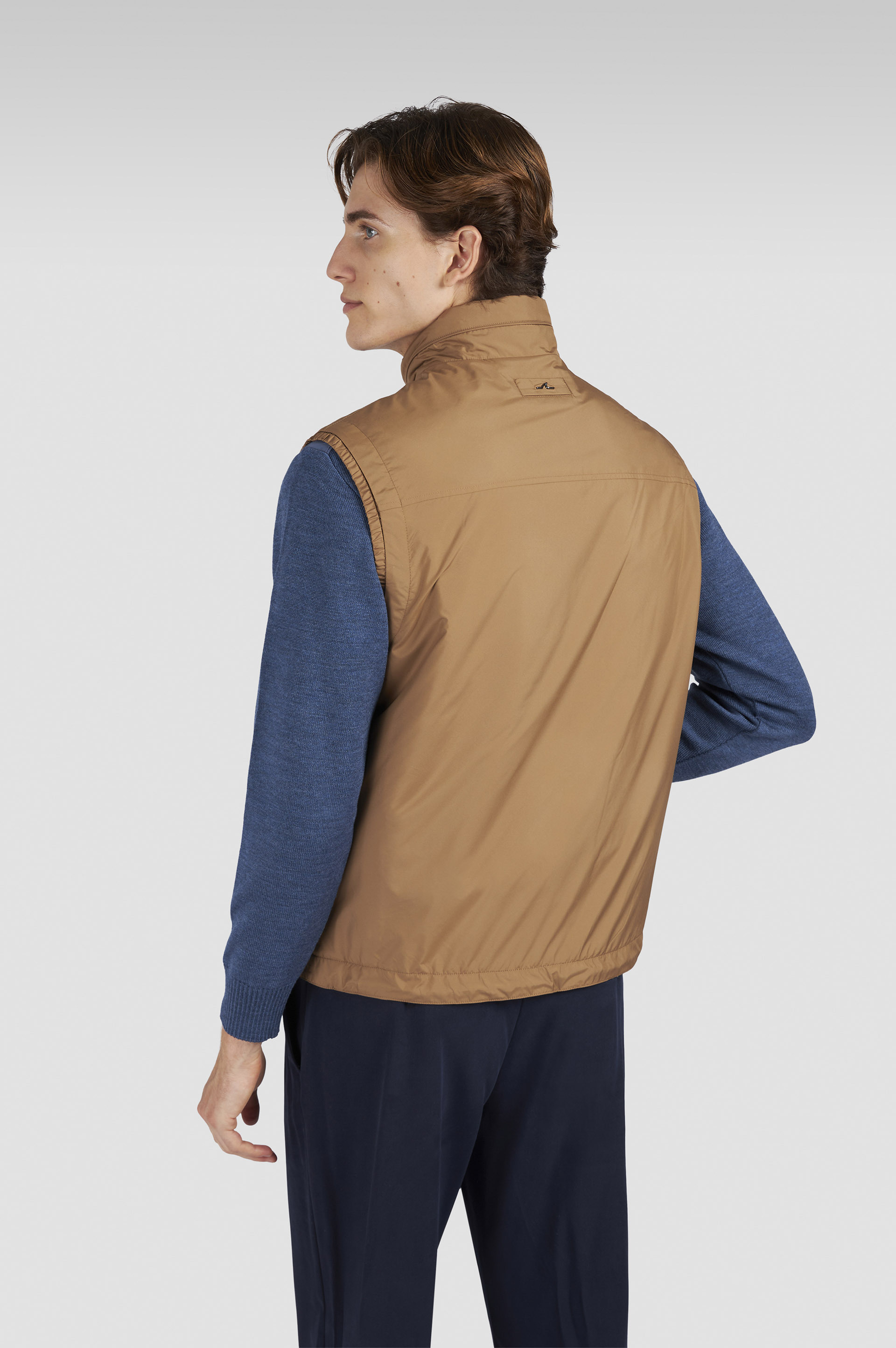 REVERSIBLE GILET IN WOOL, SILK, AND MICROFIBER - 3