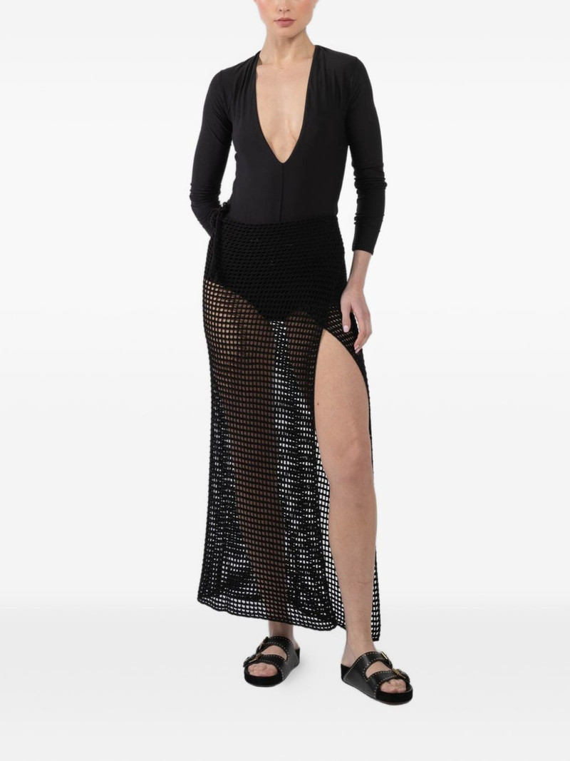 black sarong 1