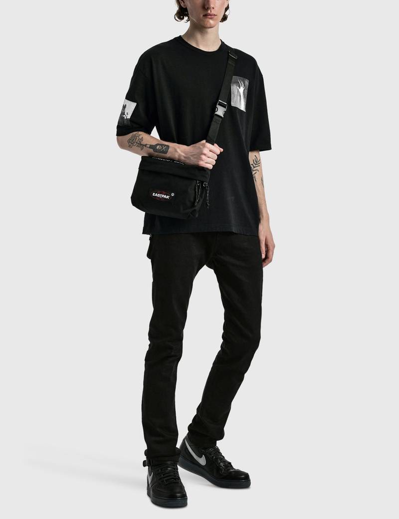 UNDERCOVER UNDERCOVER X EASTPAK CROSSBODY BAG outlook