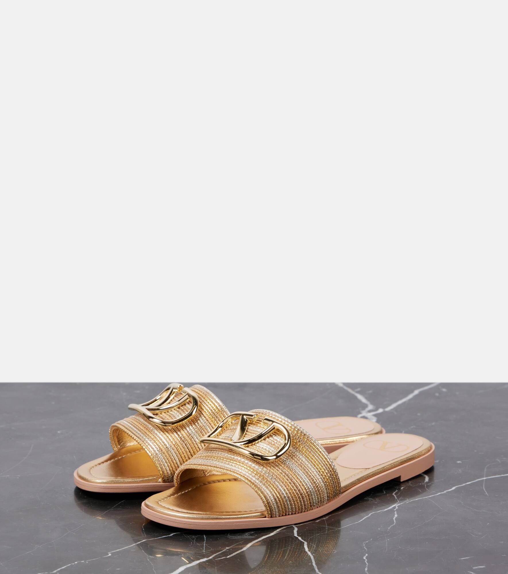 VLogo Signature metallic leather sandals - 5