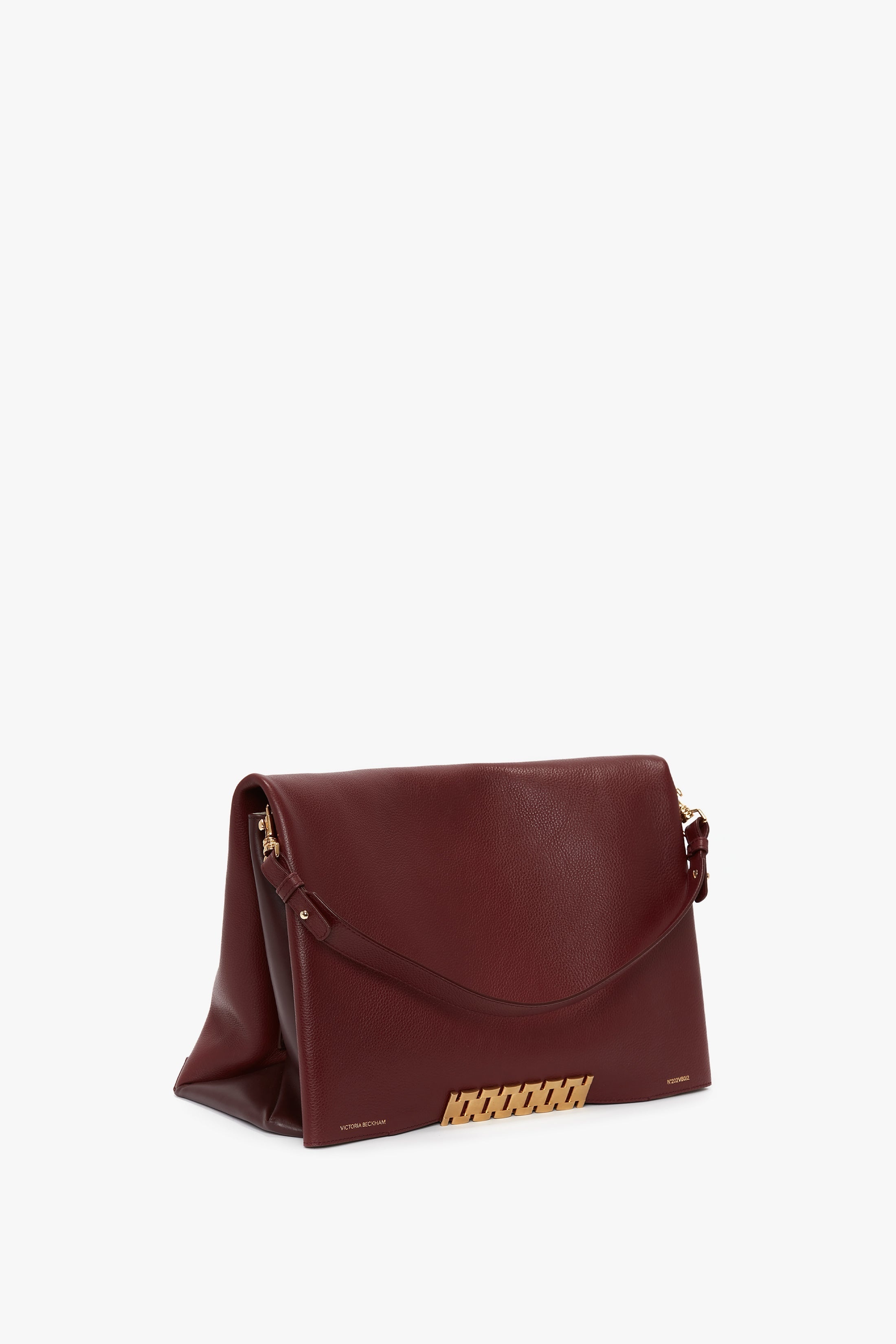 Jumbo Chain Pouch In Bordeaux - 3