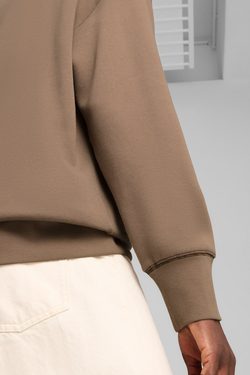 PREMIUM ESSENTIALS Men's Relaxed Graphic Crew 4