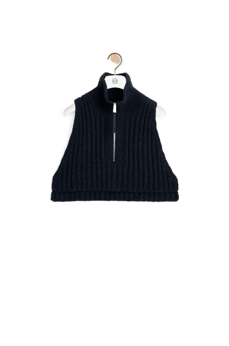 Zip collar in wool 1