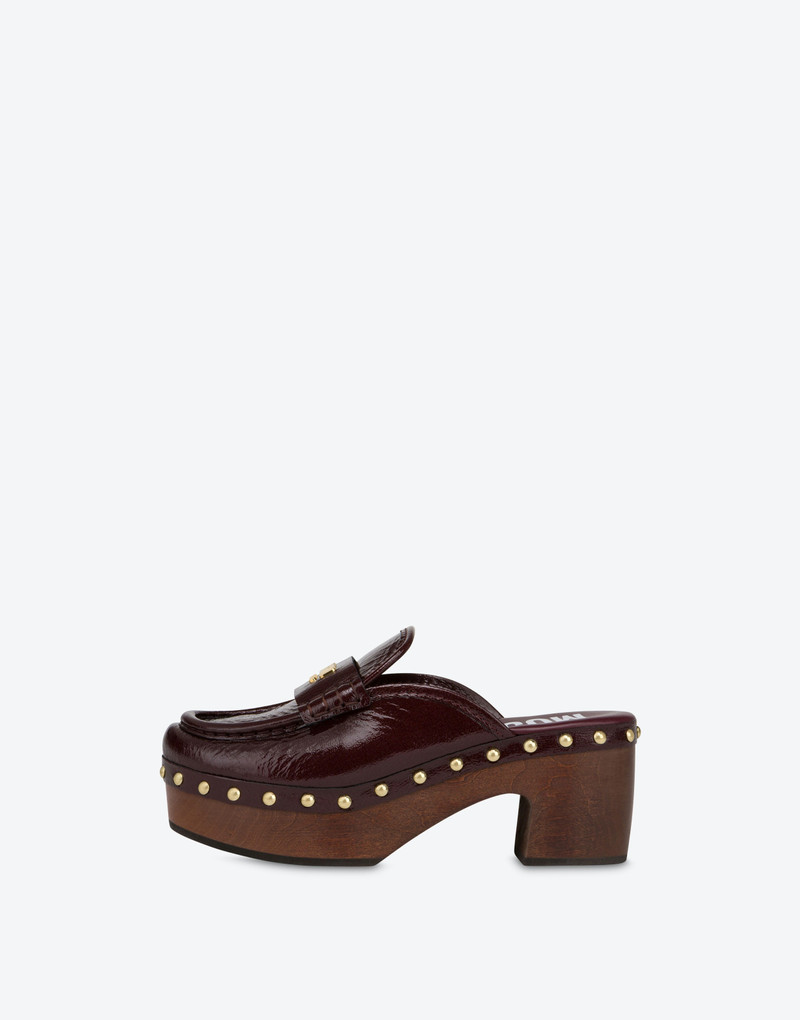 PATENT GOATSKIN CLOGS 2