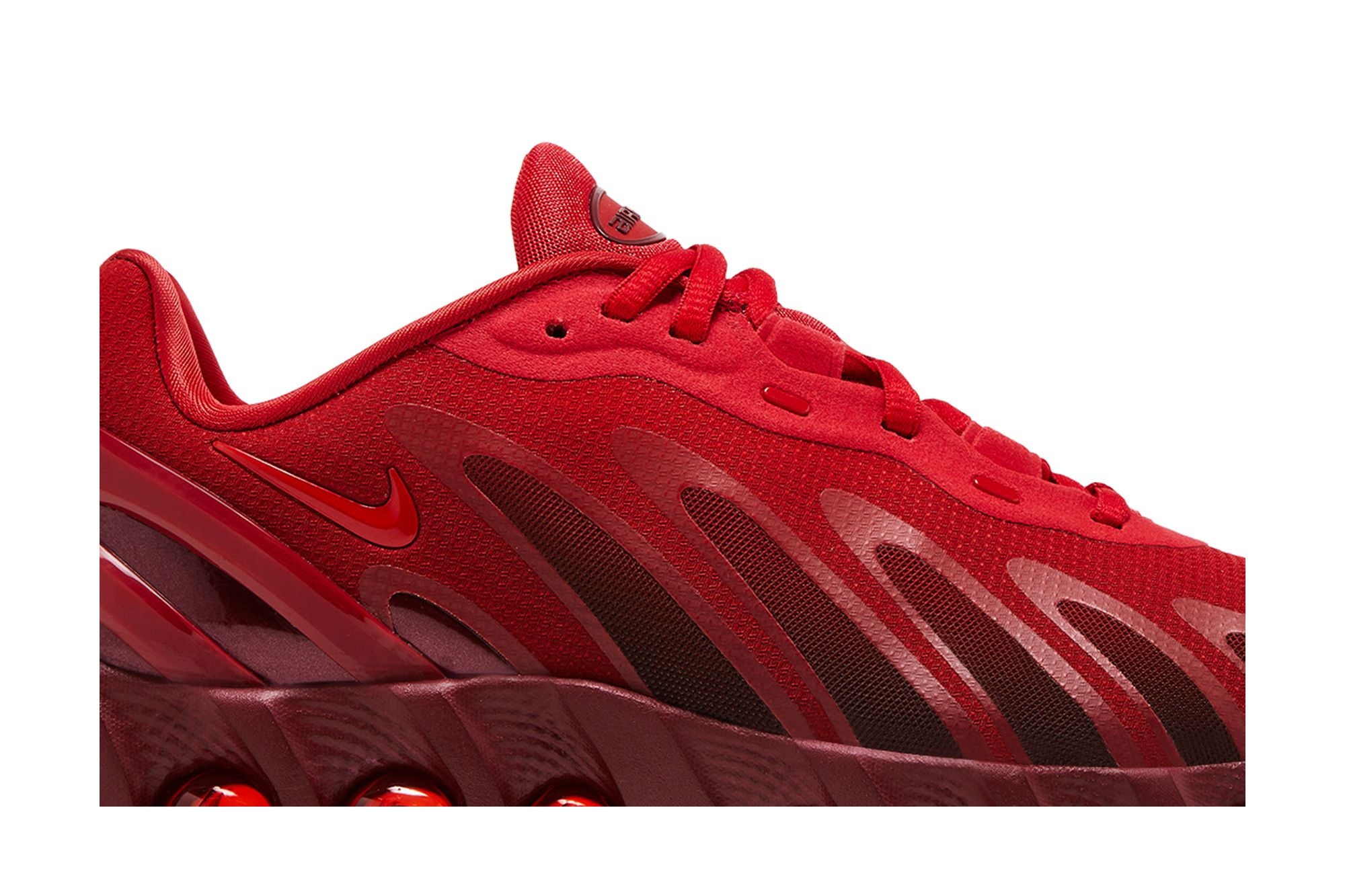Wmns Air Max DN8 'University Red' - 2
