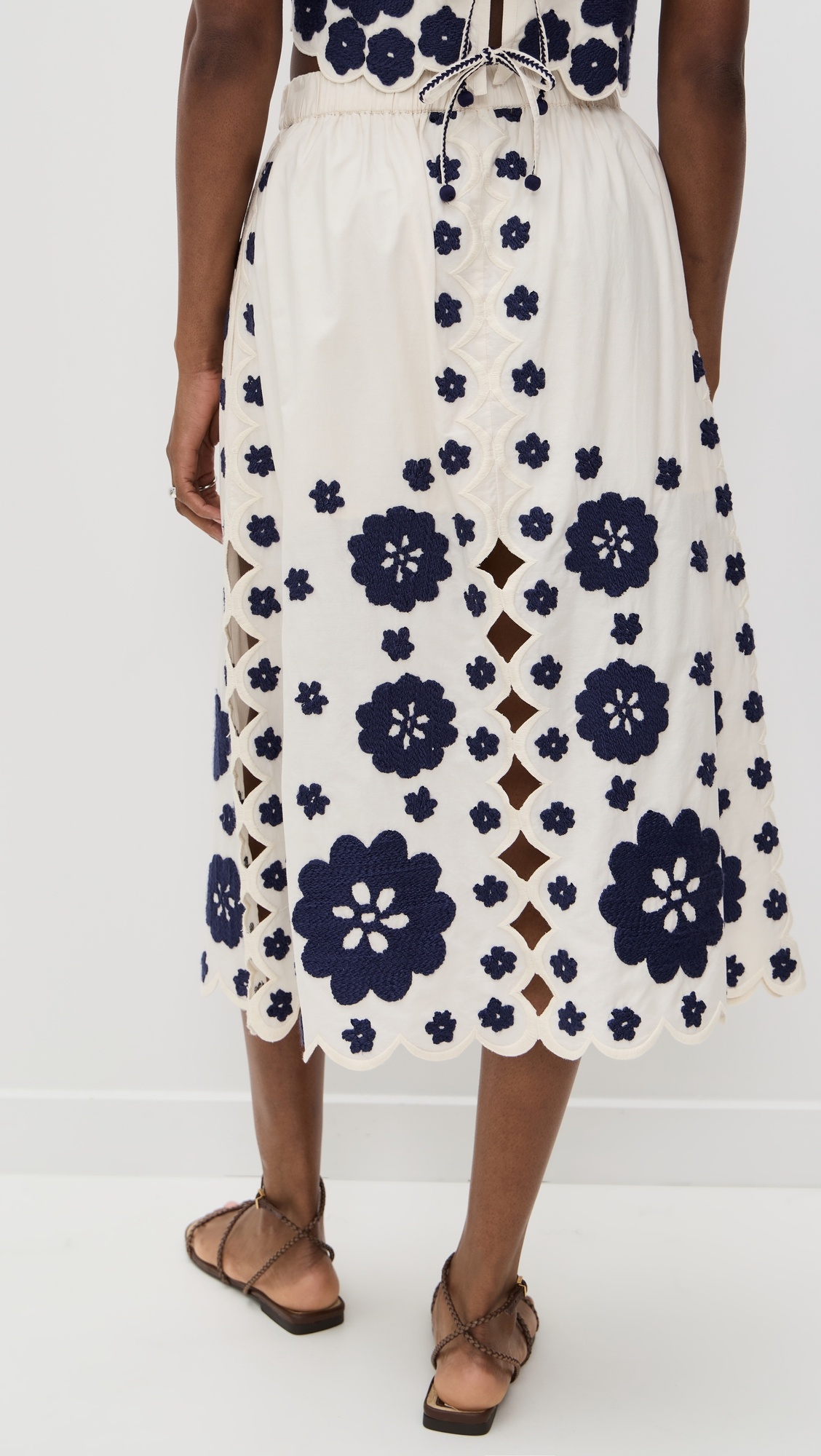 Catrine Applique Midi Scallop Skirt - 2