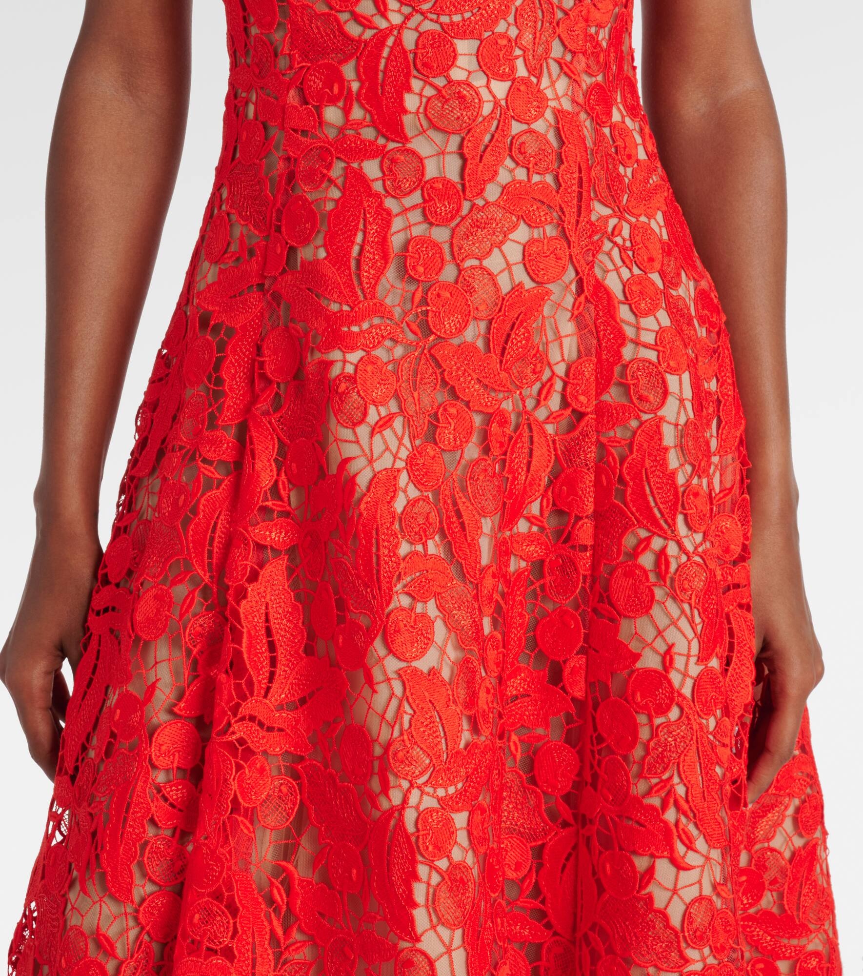 Guipure lace cocktail dress - 5