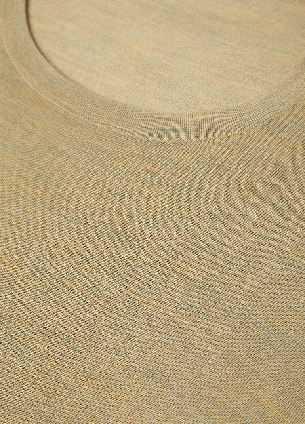 T-Shirt Crewneck - 7