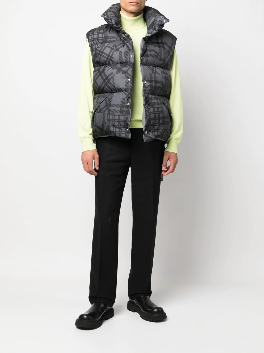 check-pattern padded gilet - 2