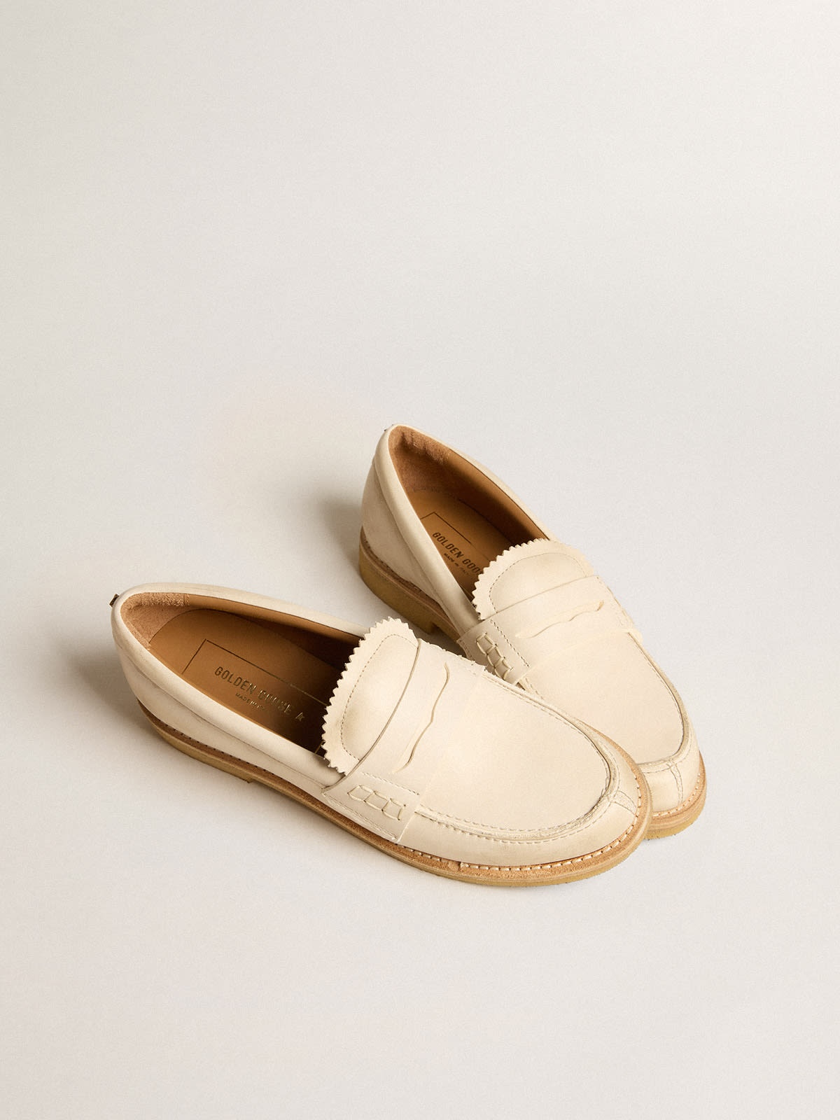 Jerry loafer in butter-white leather - 2
