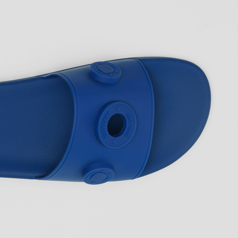 Burberry Logo Graphic Slides outlook