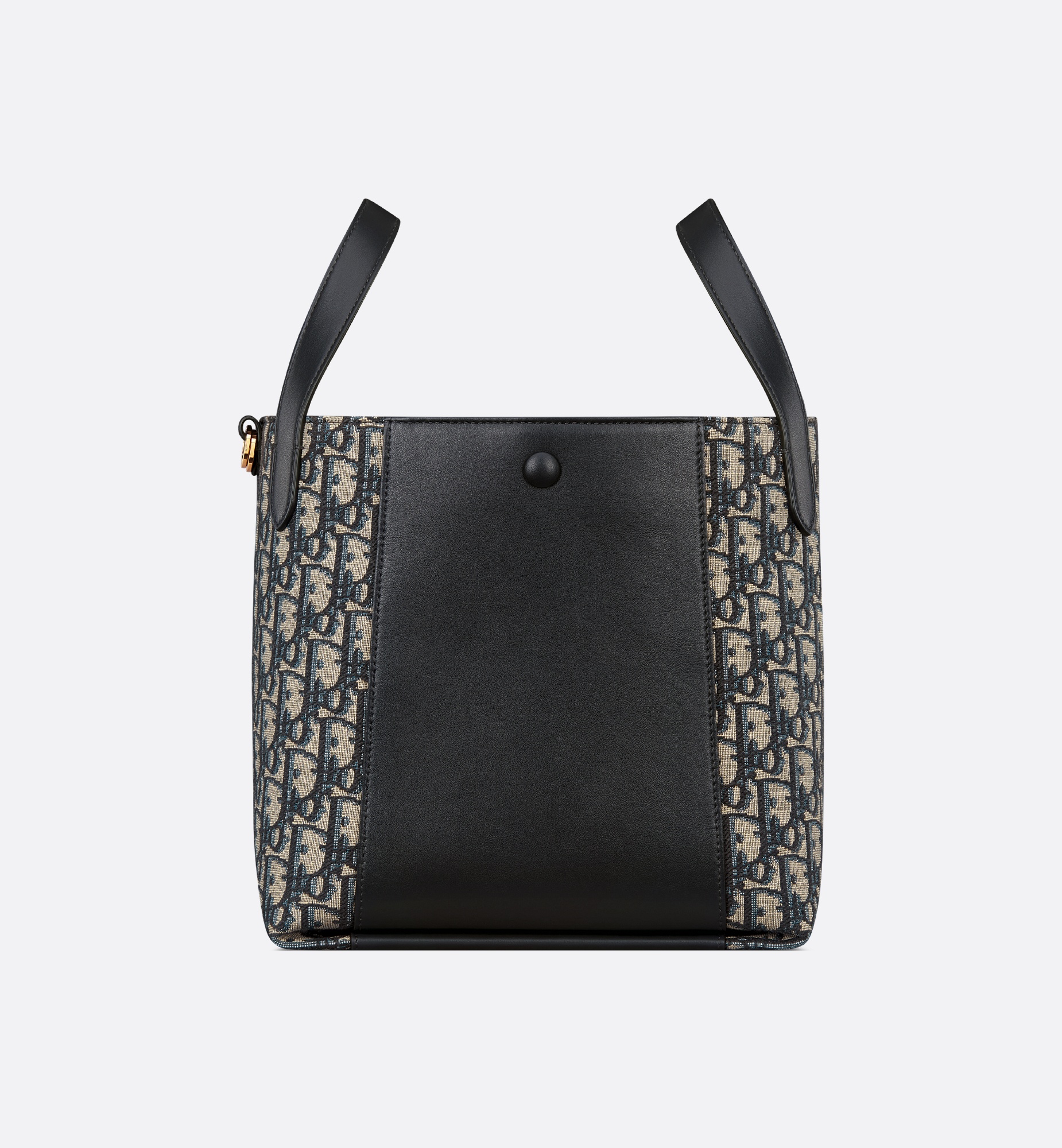 Medium Signature Bucket Bag - 4