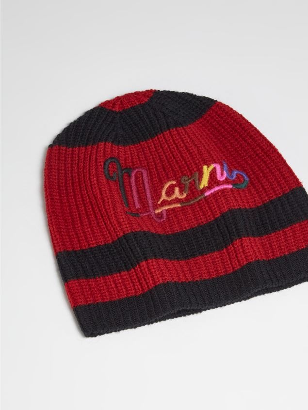 BLACK AND RED SHETLAND BEANIE - 3