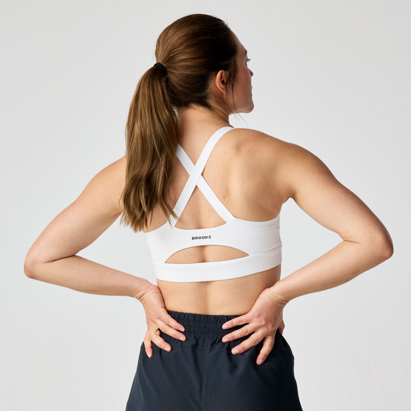 BROOKS Luxe Strappy Bra outlook