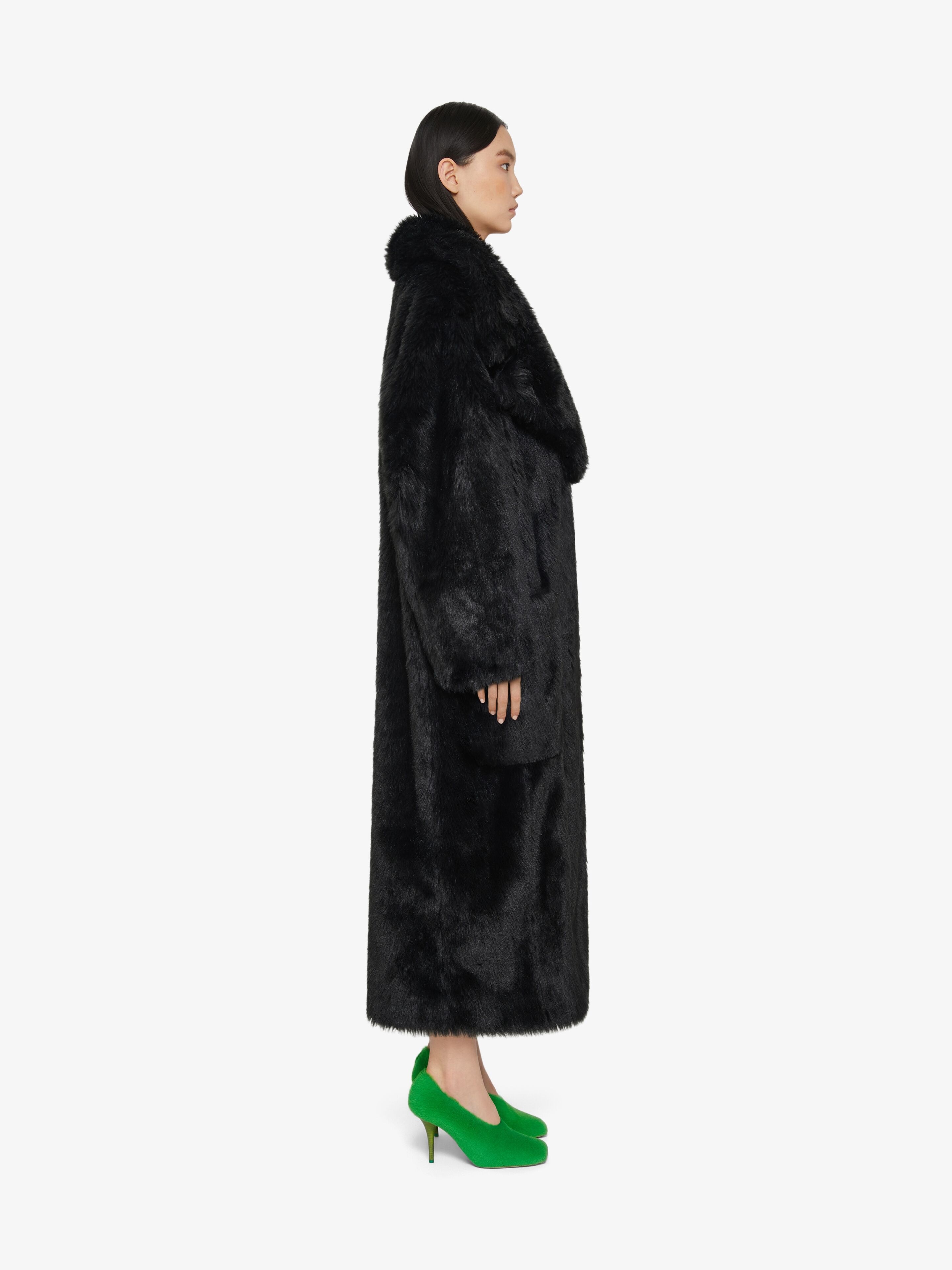 DOUBLE BREASTED COAT IN FAUX FUR - 3
