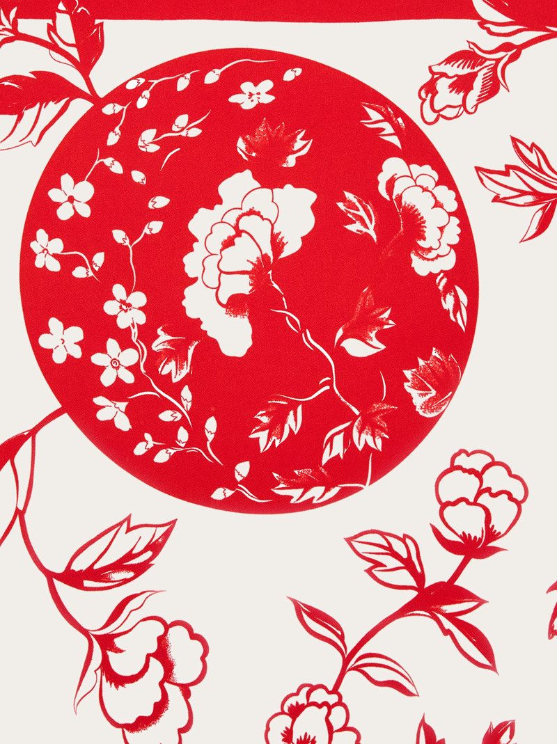 Dragon print silk foulard 4